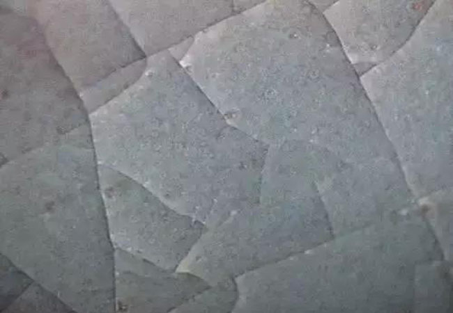 在陶瓷坯體中玻璃與氣泡有什么關(guān)系 在陶瓷坯體中玻璃與氣泡有什么關(guān)系